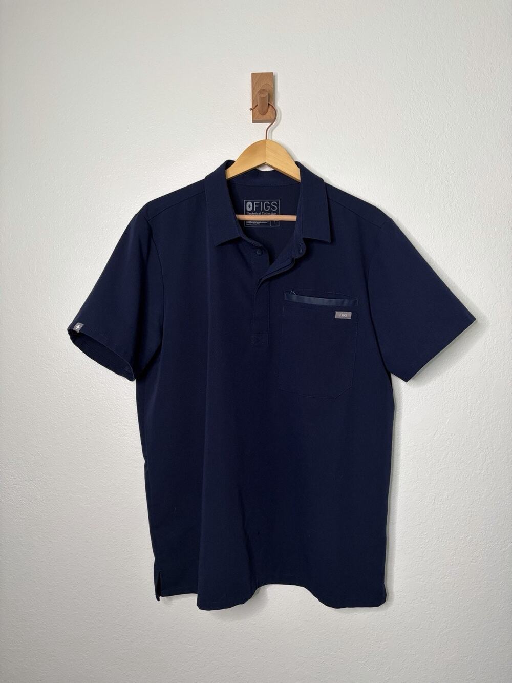 Figs Pro Technical Pique Scrub Polo in Navy Men's Size Large